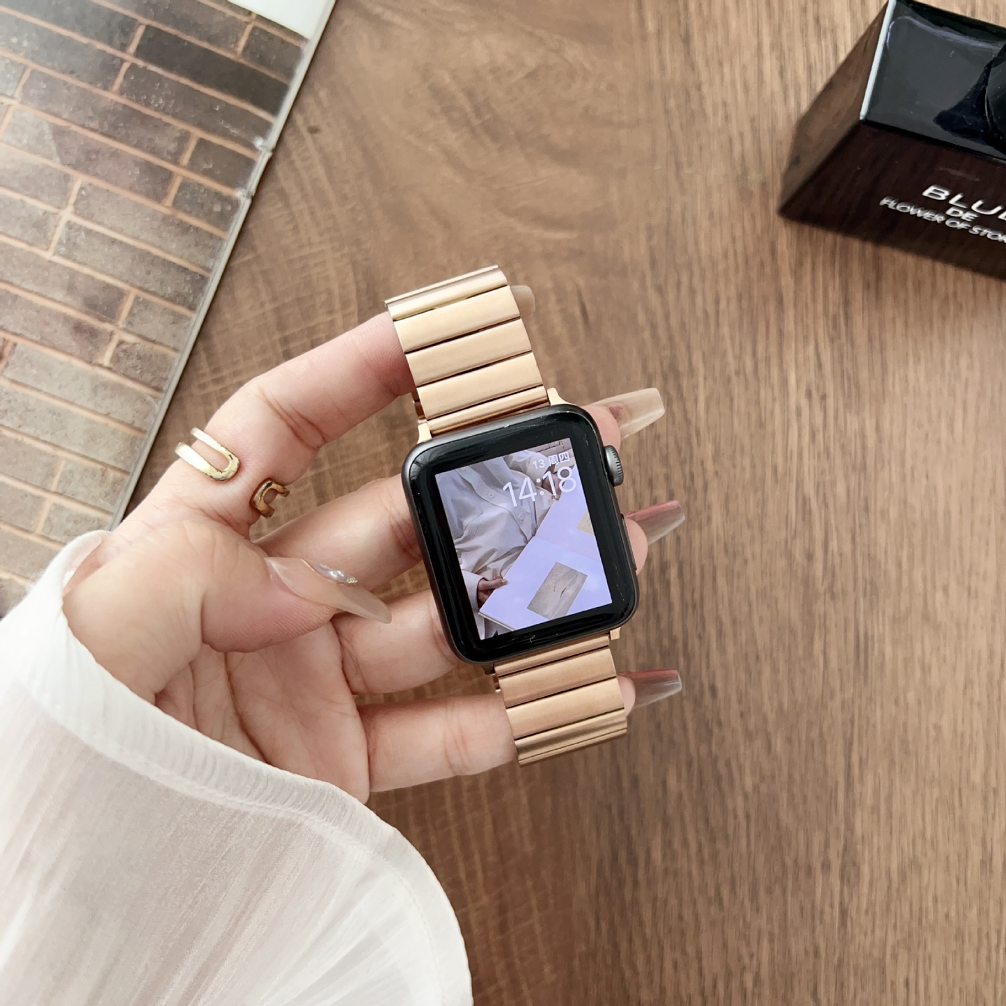 "Classic" - Apple Watch Band