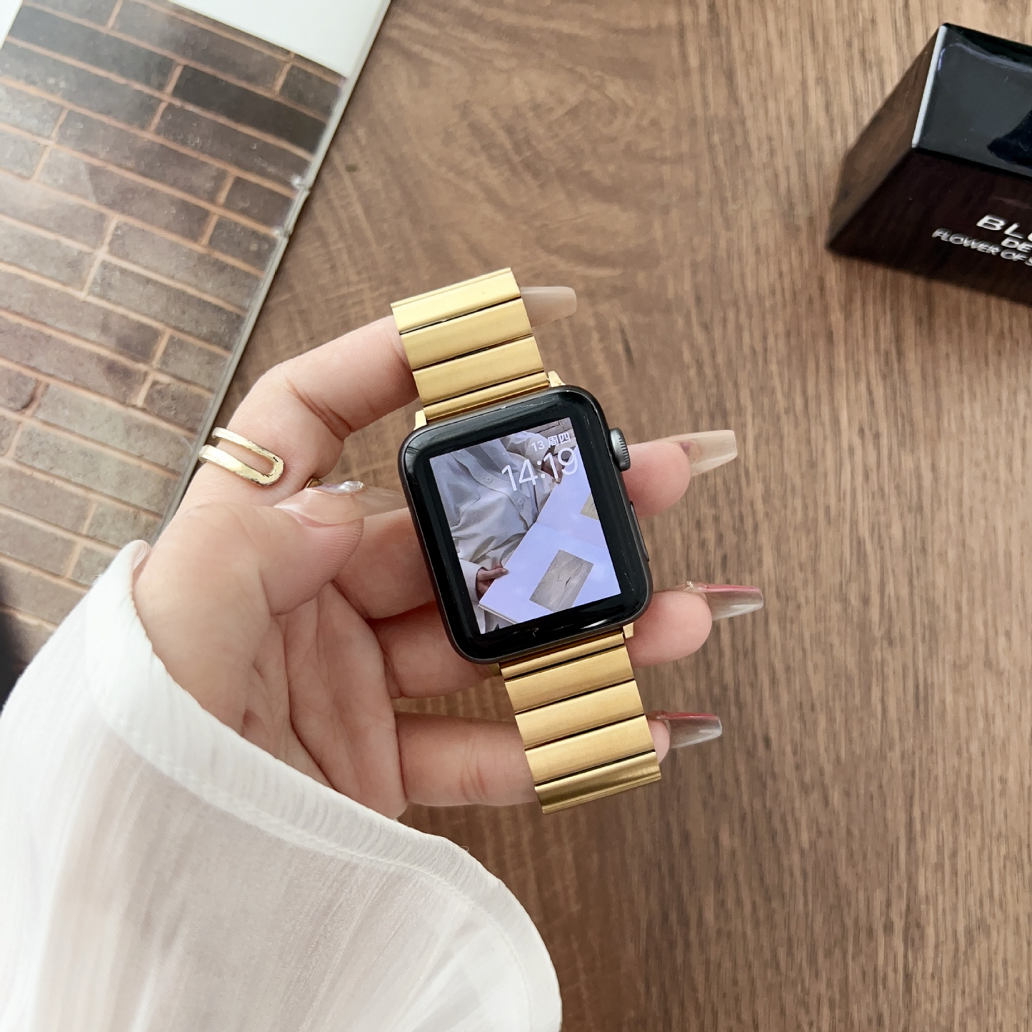 "Classic" - Apple Watch Band